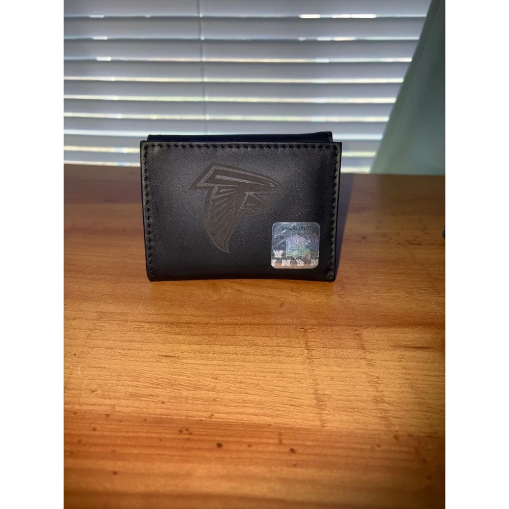 NFL Atlanta Falcons Mens Trifold Wallet Black Faux Leather Debossed Logo New